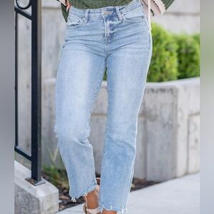 NWOT Risen Relaxed Straight Leg Crop Jeans